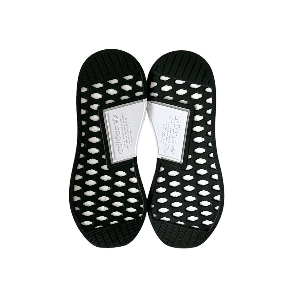 Mens Adidas x White Mountaineering NMD R2 sneakers - Picture 6 of 10